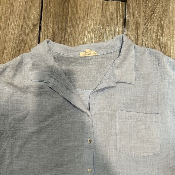 Womens Top Size Large Blue Lightweight Breathable Cap Sleeve Mother Of Pearl - Picture 2 of 11